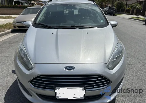 2015 Ford Fiesta Se из США, поврежденный, VIN 3FADP4EJ8FM167515